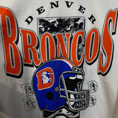 Junk Food Clothing Denver Broncos Conversion Flea Market Crew Fleece Small