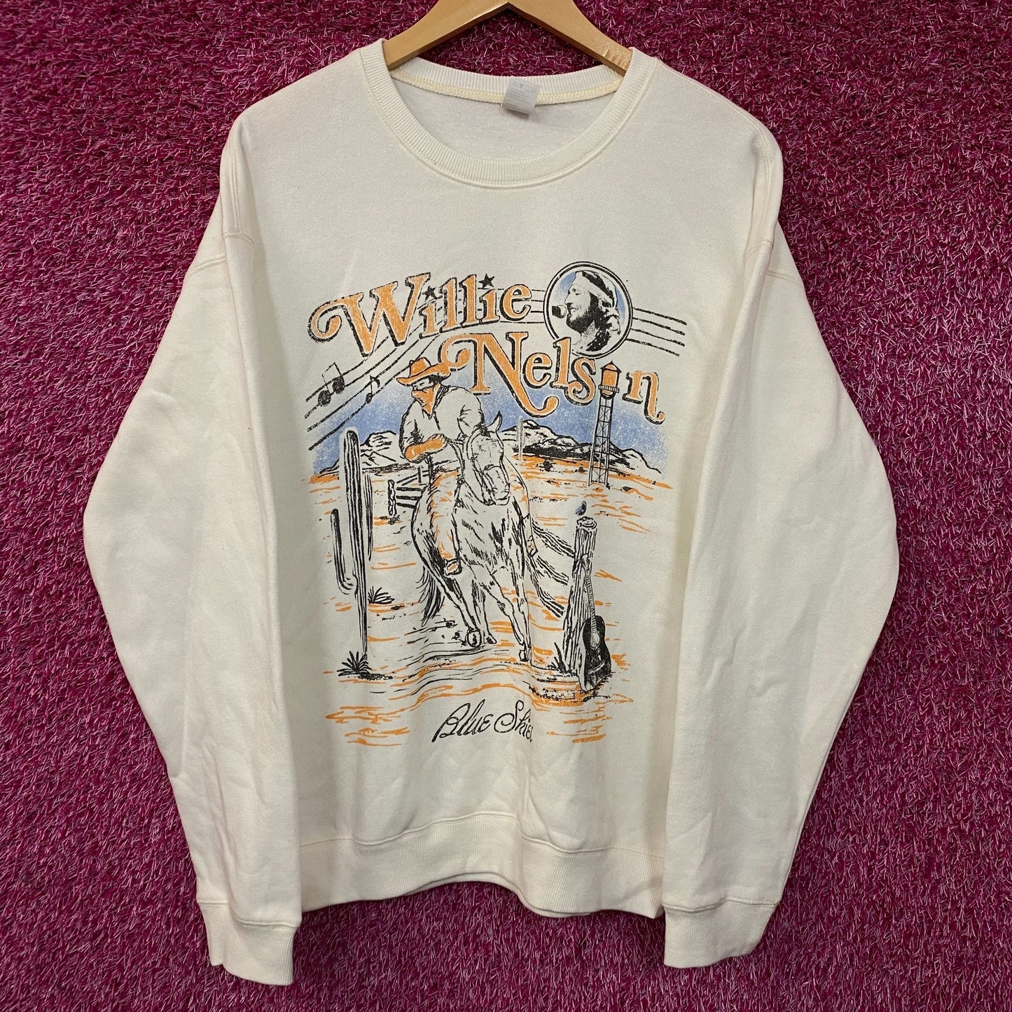 Willie Nelson Blue Skies Graphic Sweatshirt Medium