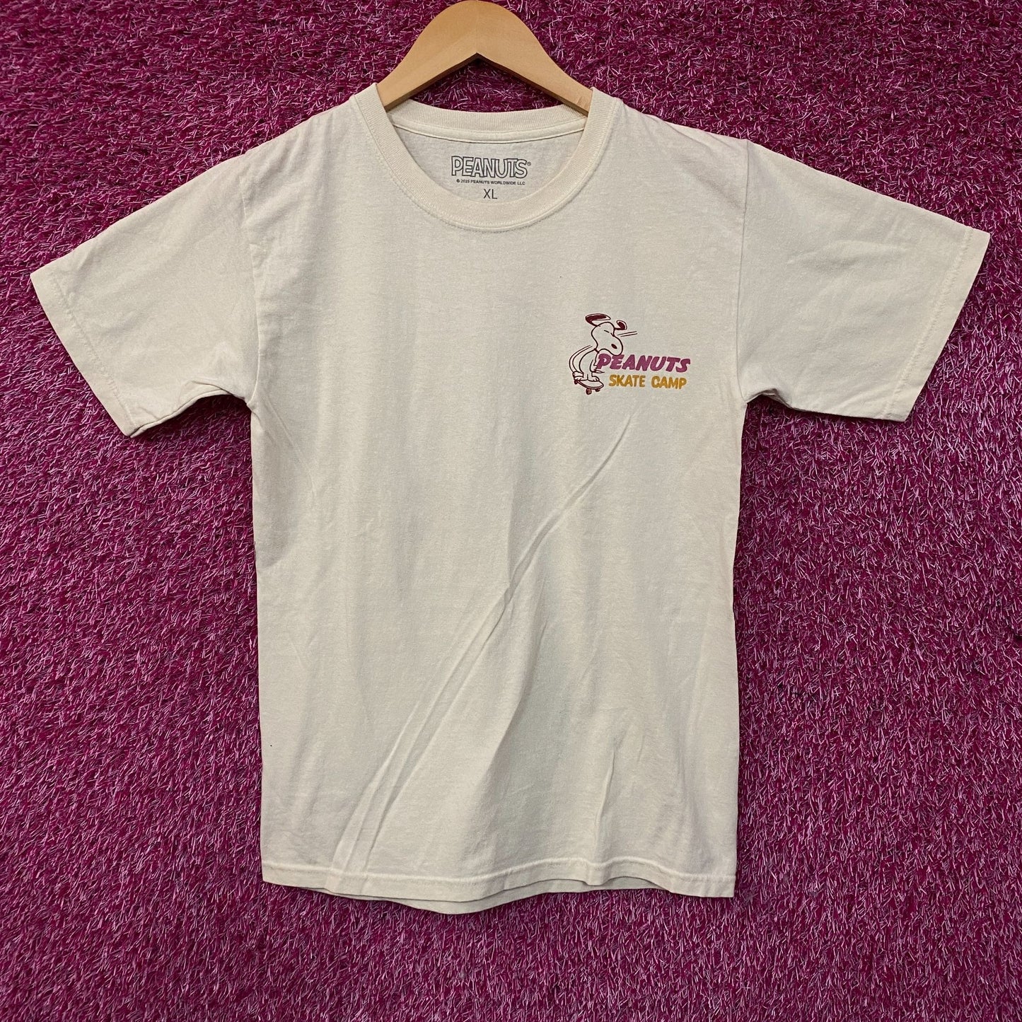 Peanuts Snoopy Skate Camp Graphic T-Shirt XL