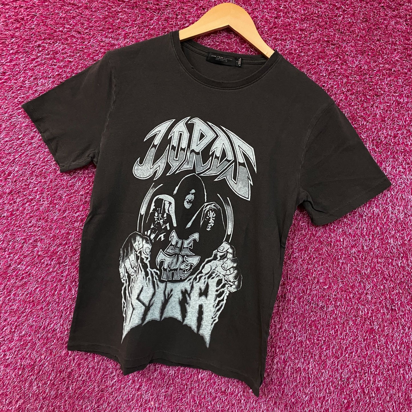Junk Food Clothing Star Wars "Lords of the Sith" Flea Market Tee Small