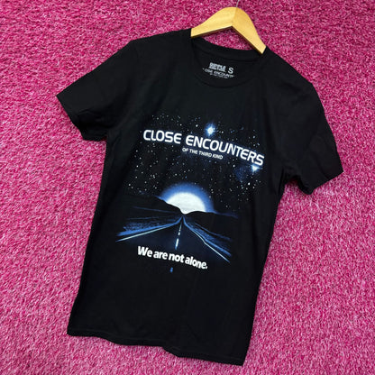 Close Encounters of the Third Kind We Are Not Alone T-Shirt Small