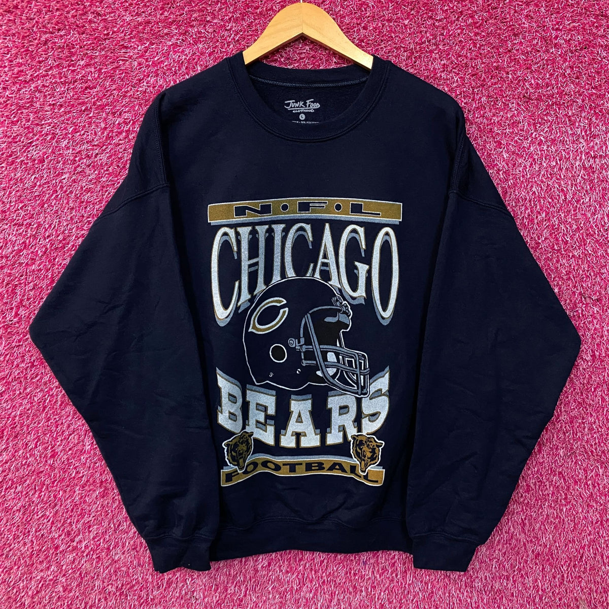 Junk Food Chicago Bears Logo Helmet Flea Market Crew Sweatshirt Large