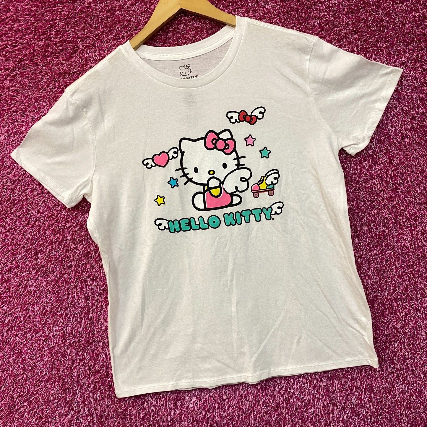 Sanrio Hello Kitty Angel Wings Graphic T-Shirt Small