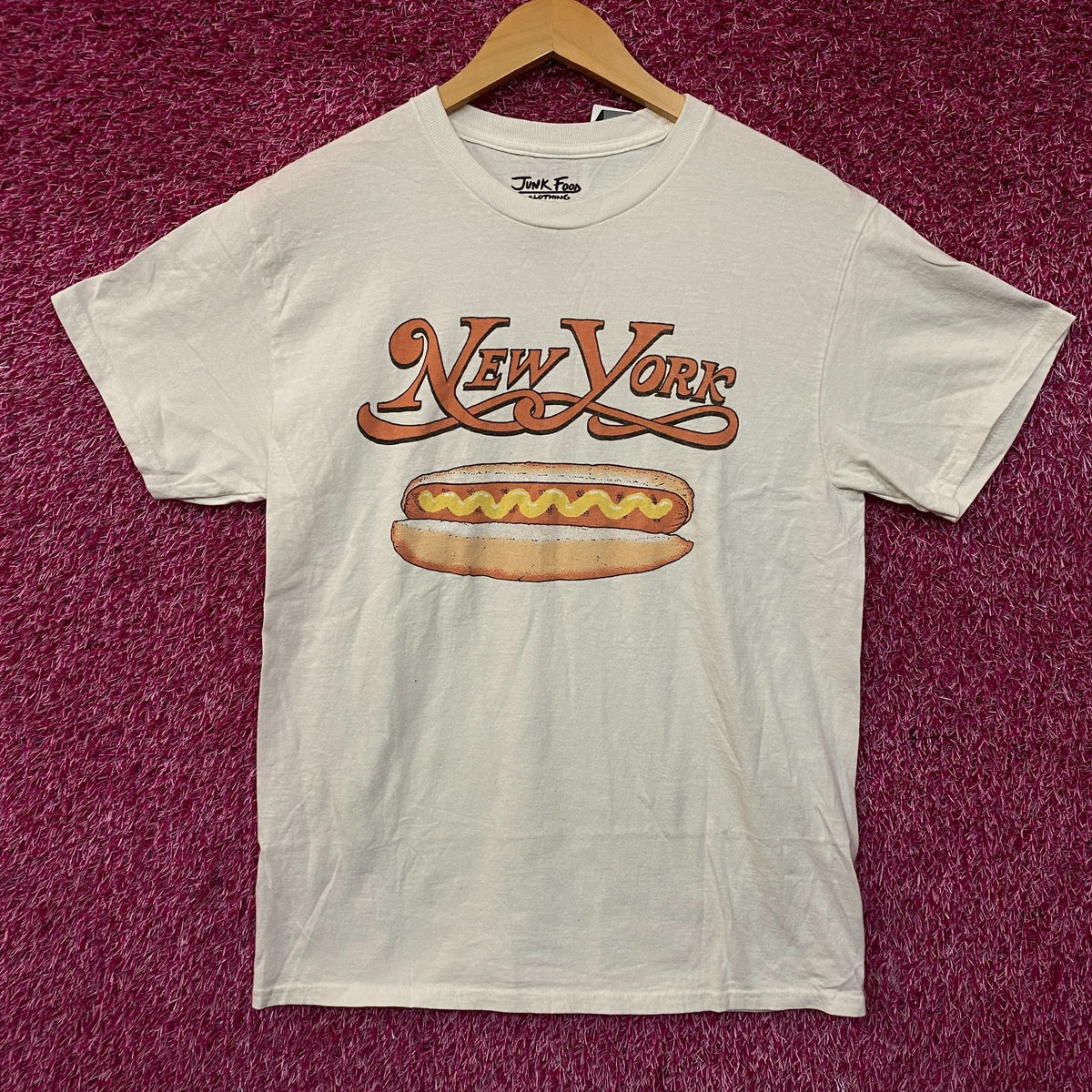 Junk Food New York Hot Dog Graphic T-Shirt Small