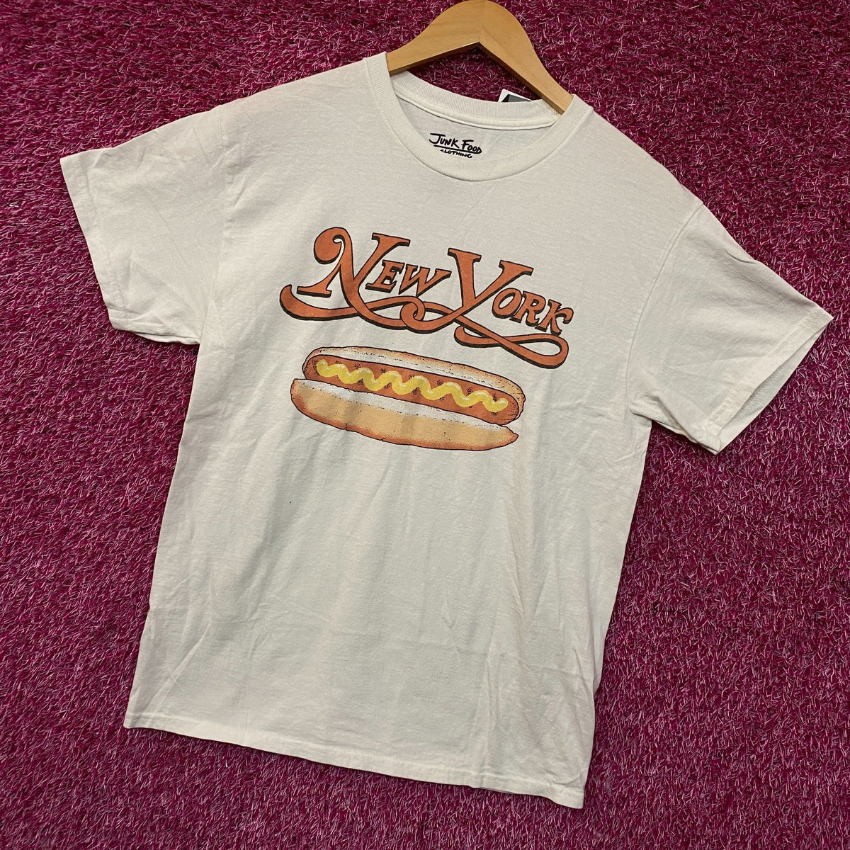 Junk Food New York Hot Dog Graphic T-Shirt Small