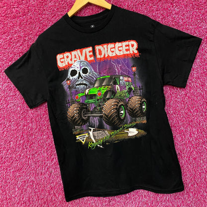 Monster Jam Grave Digger Keeping The Shovel Sharp Graphic T-Shirt Medium