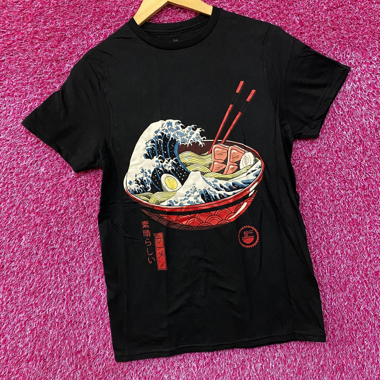 Threadless The Great Ramen Monster Wave of Kanagawa T-Shirt Small