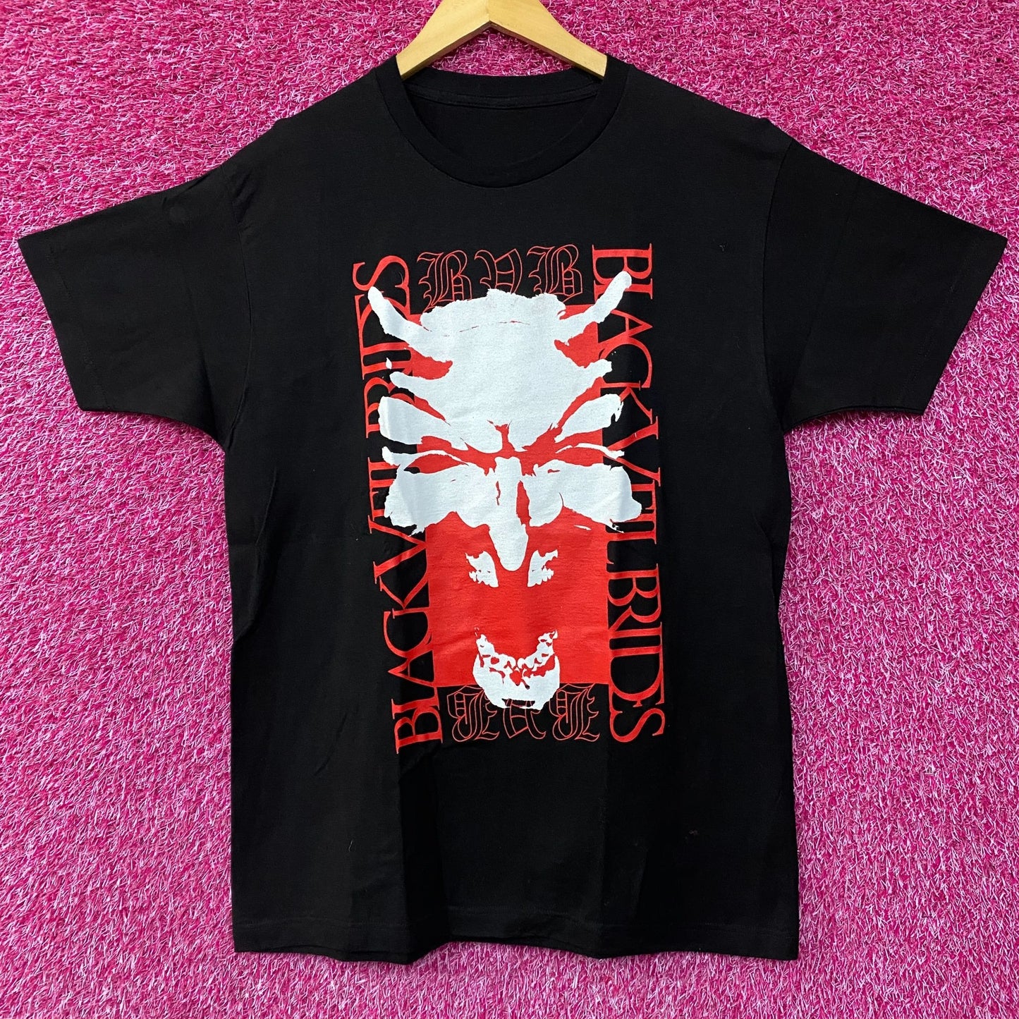 Black Veil Brides Self-Titles Album Devil Rock Band T-Shirt Large