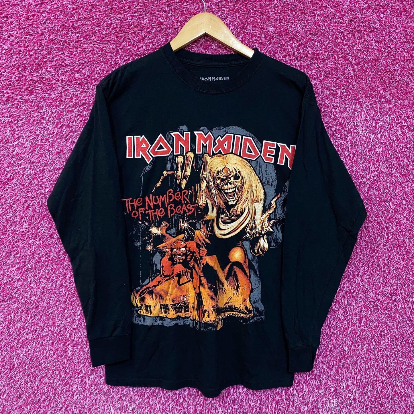 Iron Maiden Number of the Beat Long Sleeve Tshirt size Medium