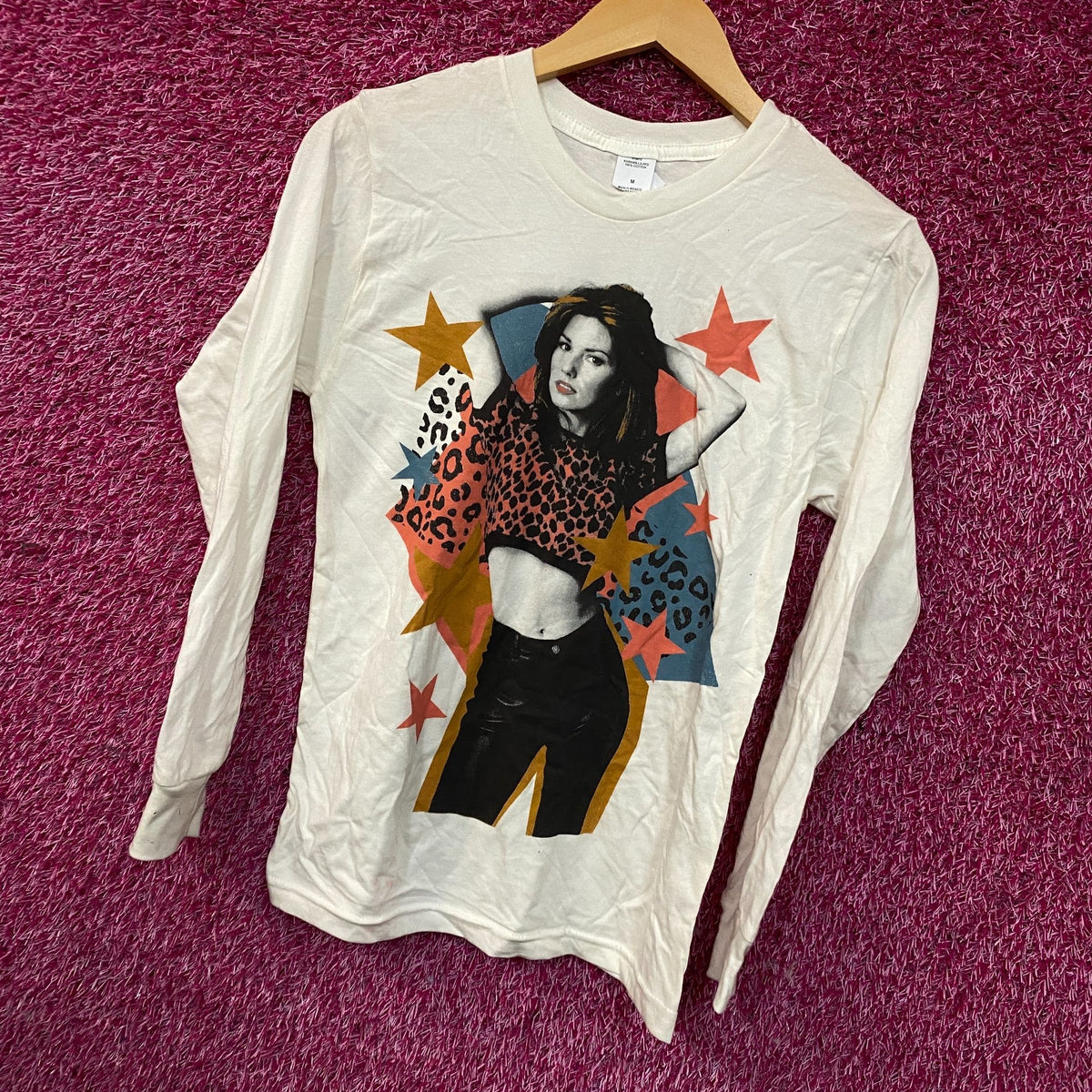 Shania Stars Photo Graphic T-Shirt Medium