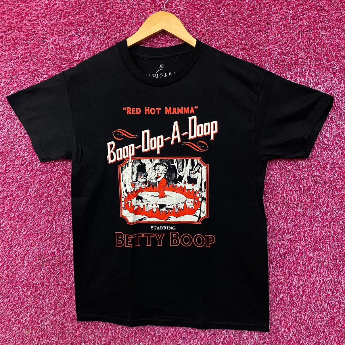 Betty Boop "Red Hot Mamma" Graphic T-Shirt Medium
