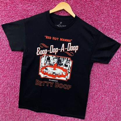 Betty Boop "Red Hot Mamma" Graphic T-Shirt Medium