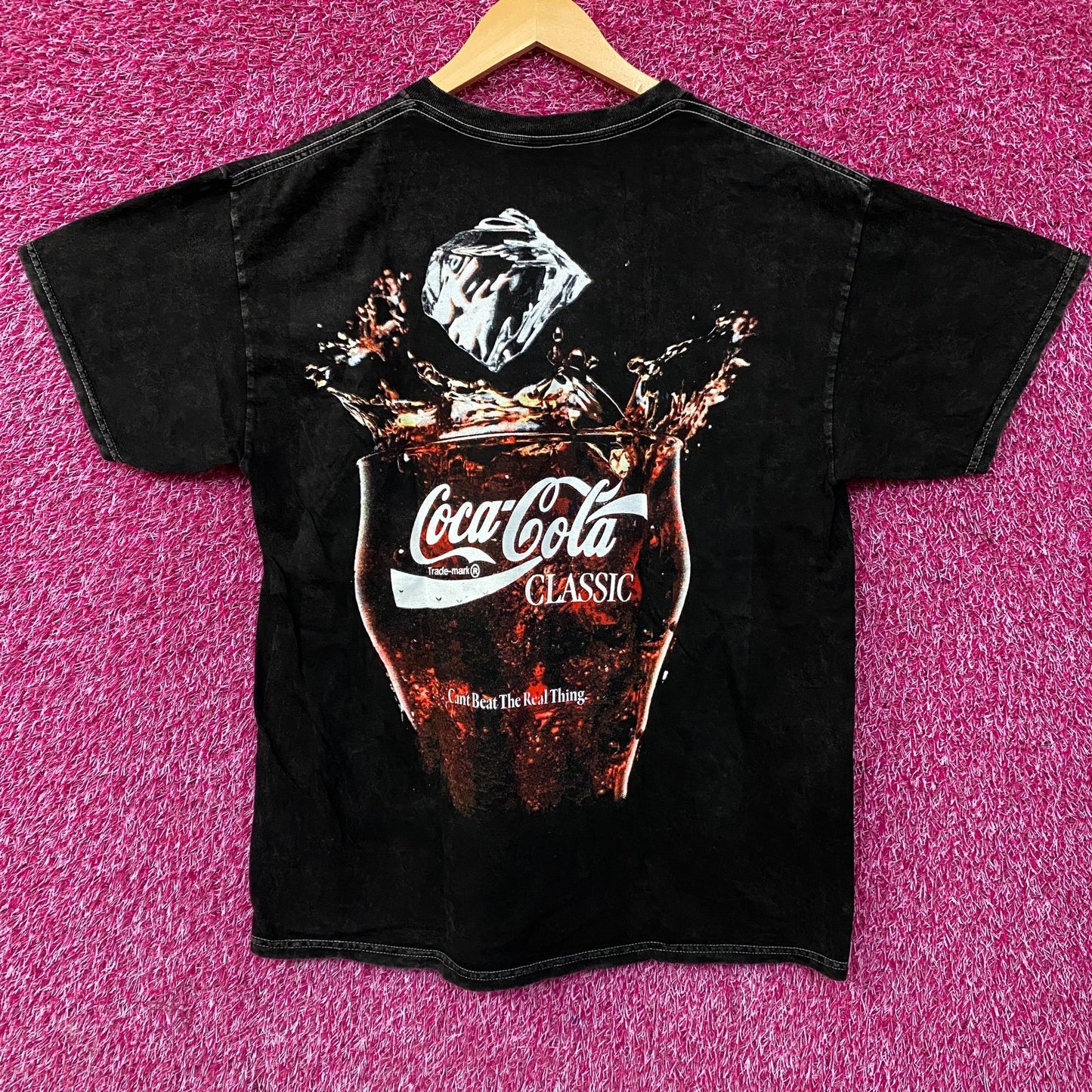 Coca Cola Explosion of Flavors Tshirt size Large