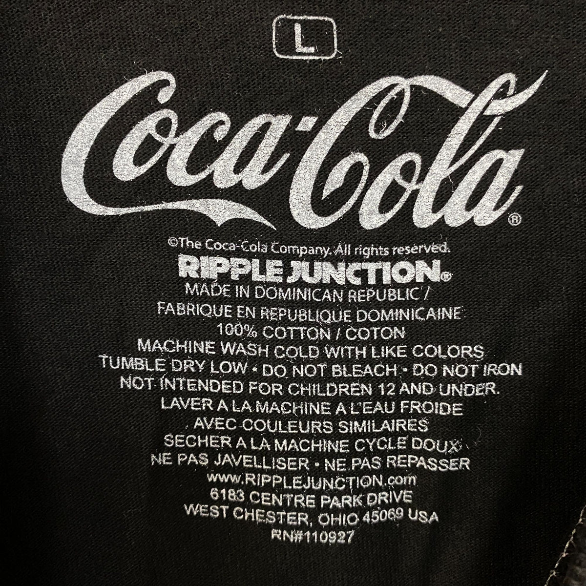 Coca Cola Explosion of Flavors Tshirt size Large