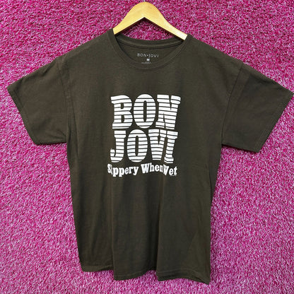 Bon Jovi Slippery When Wet World Tour Tshirt size Medium