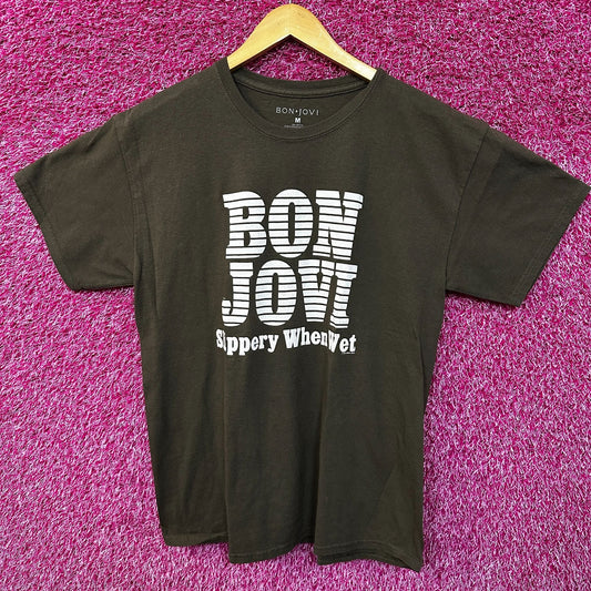 Bon Jovi Slippery When Wet World Tour Tshirt size Medium