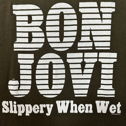 Bon Jovi Slippery When Wet World Tour Tshirt size Medium