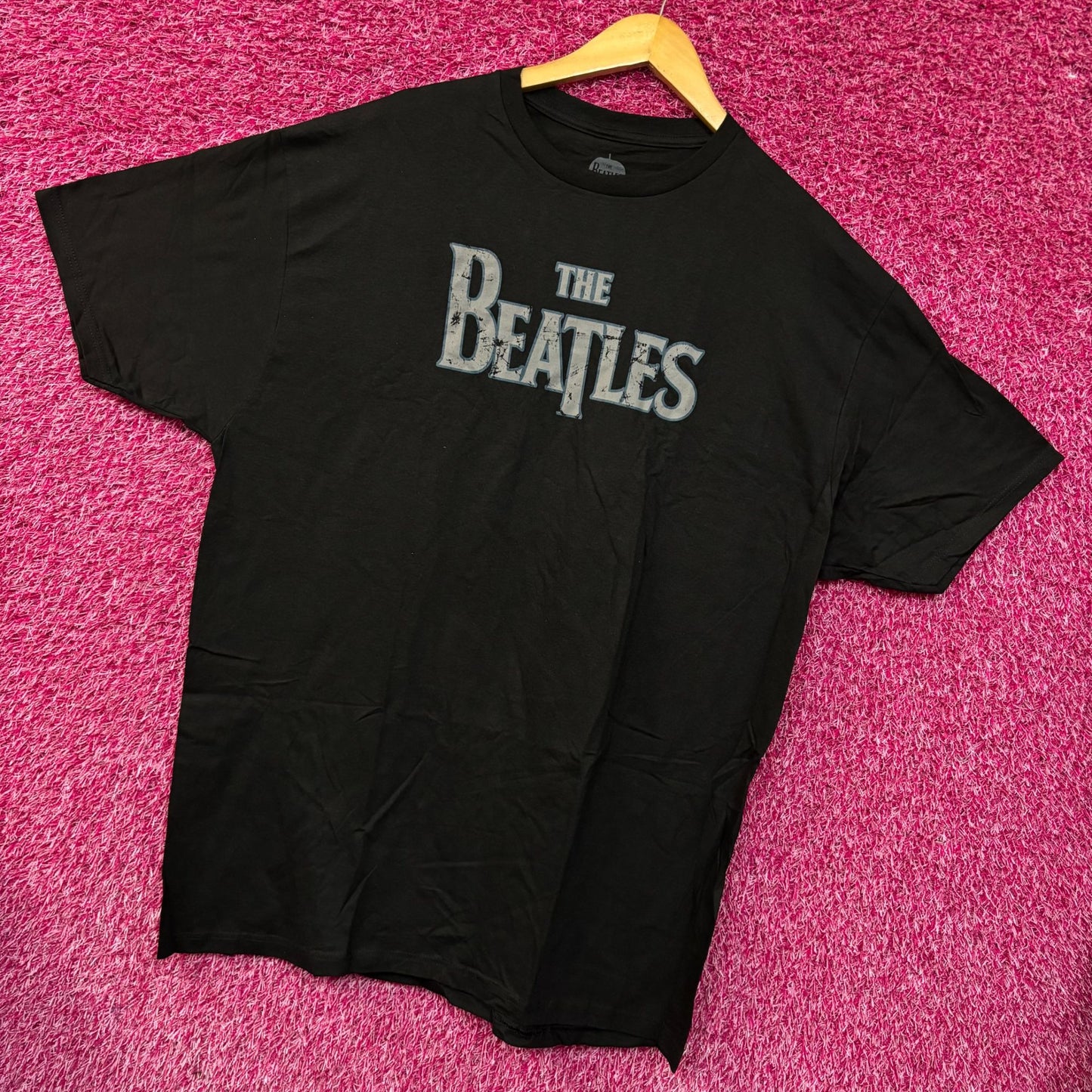 The Beatles Logo Vintage Style Graphic Design T-Shirt 2XL