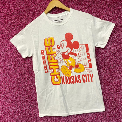 Disney x Junk Food NFL Kansas City Chiefs Mickey Mouse Field T-Shirt XS