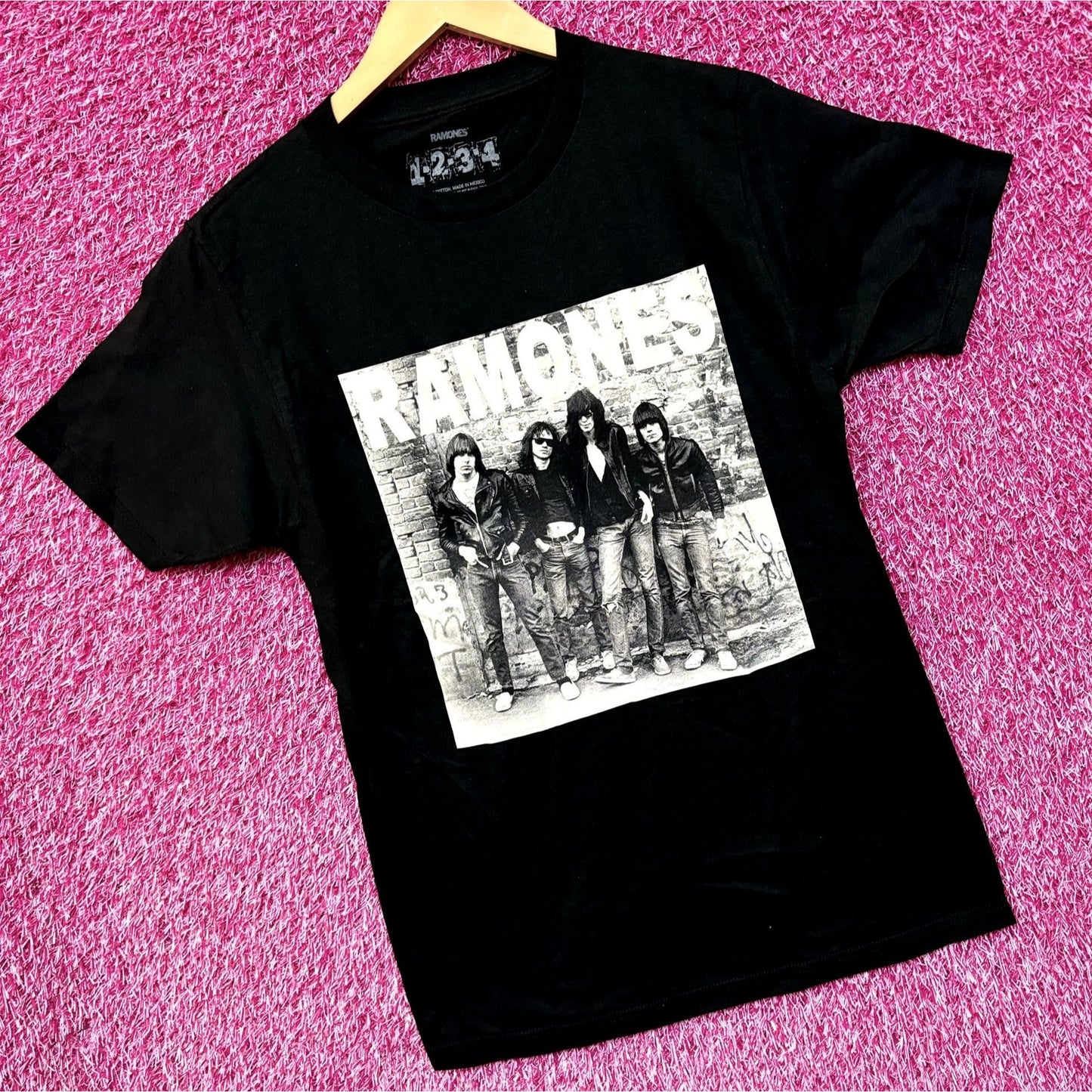 The Ramones Self-Titled Album Cover Art Punk Rock Tee S