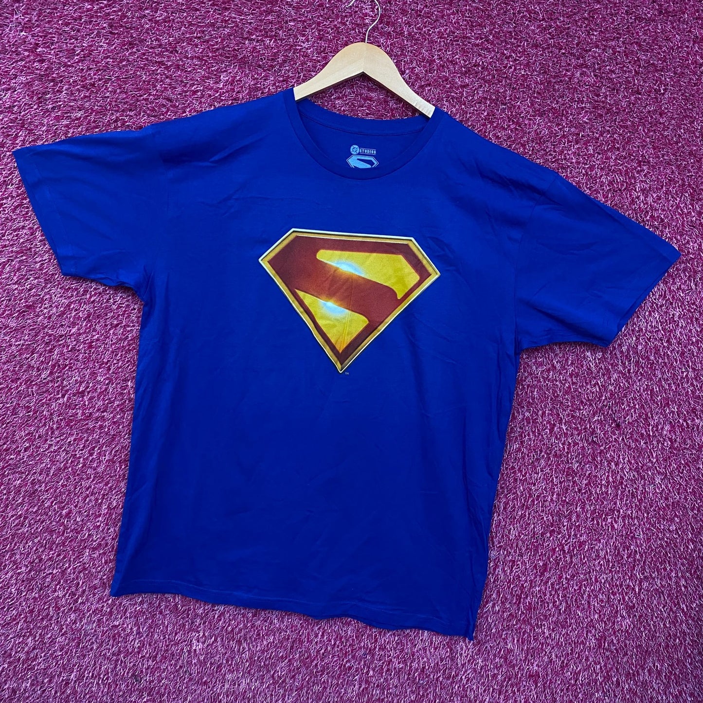 DC Comics Superman Logo Graphic T-Shirt XL