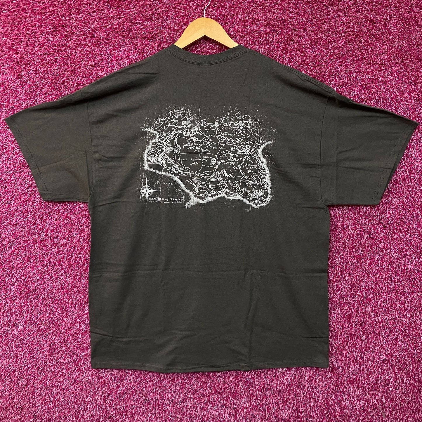 The Elder Scrolls V: Skyrim Logo Graphic T-Shirt 2XL
