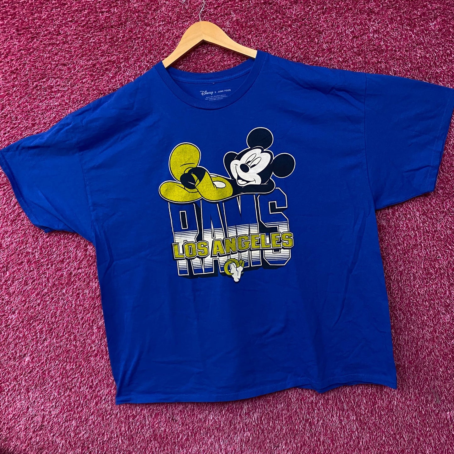 Junk Food x NFL DInsey Mickey Mouse Kick Back Los Angeles Rams T-Shirt 2XL