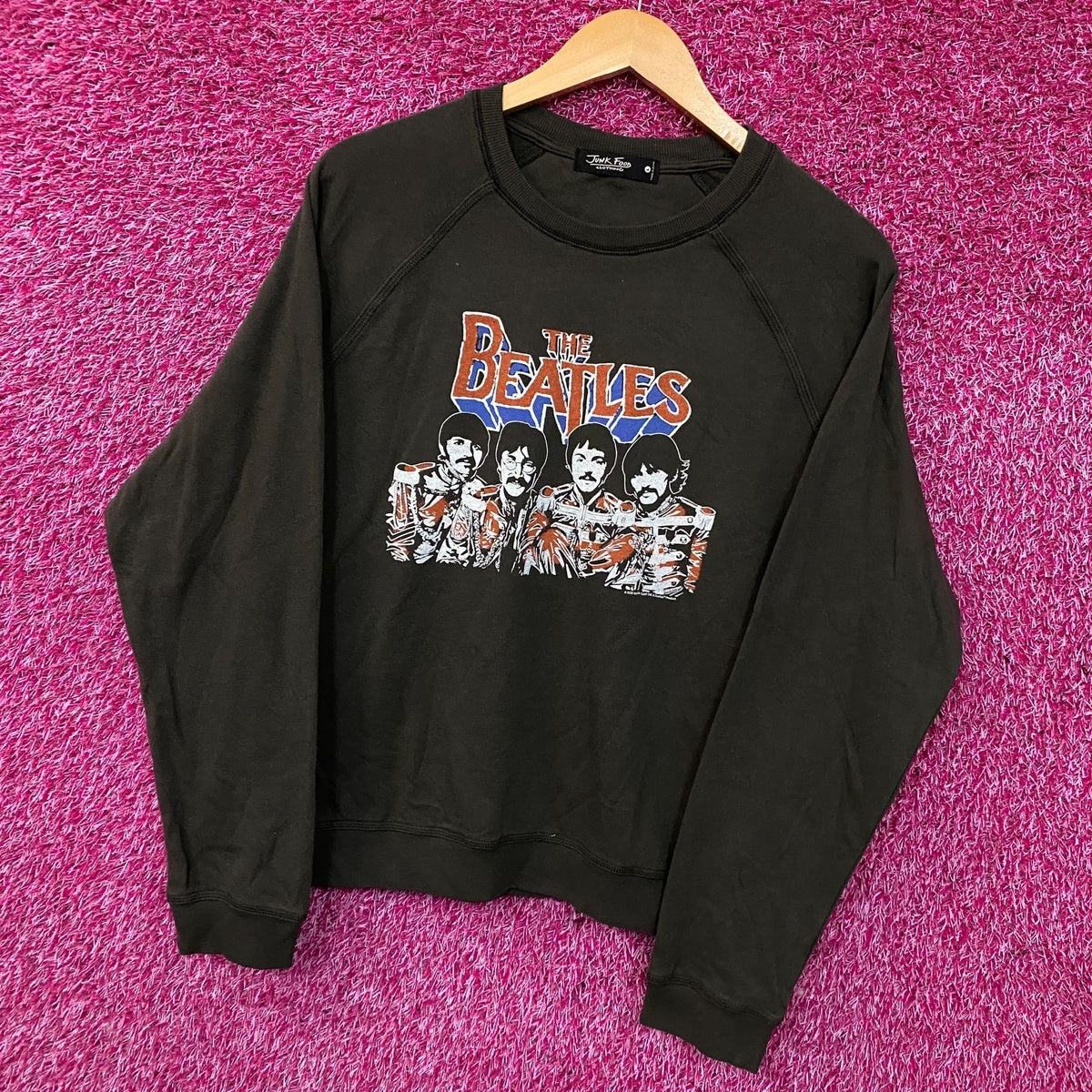 Junk Food Clothing The Beatles Raglan Women's Crewneck Fleece Large