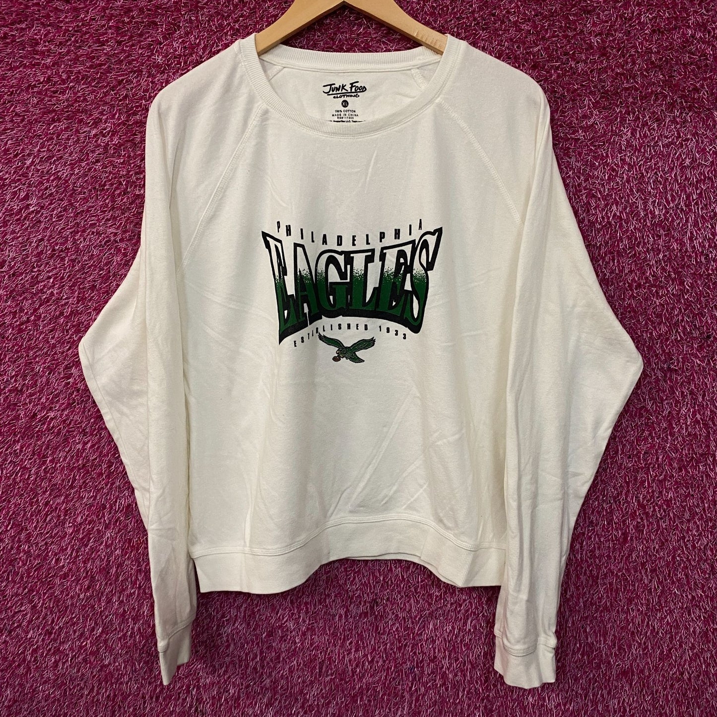Junk Food Clothing Philadelphia Eagles Logo Crop Crewneck Sweatshirt XL