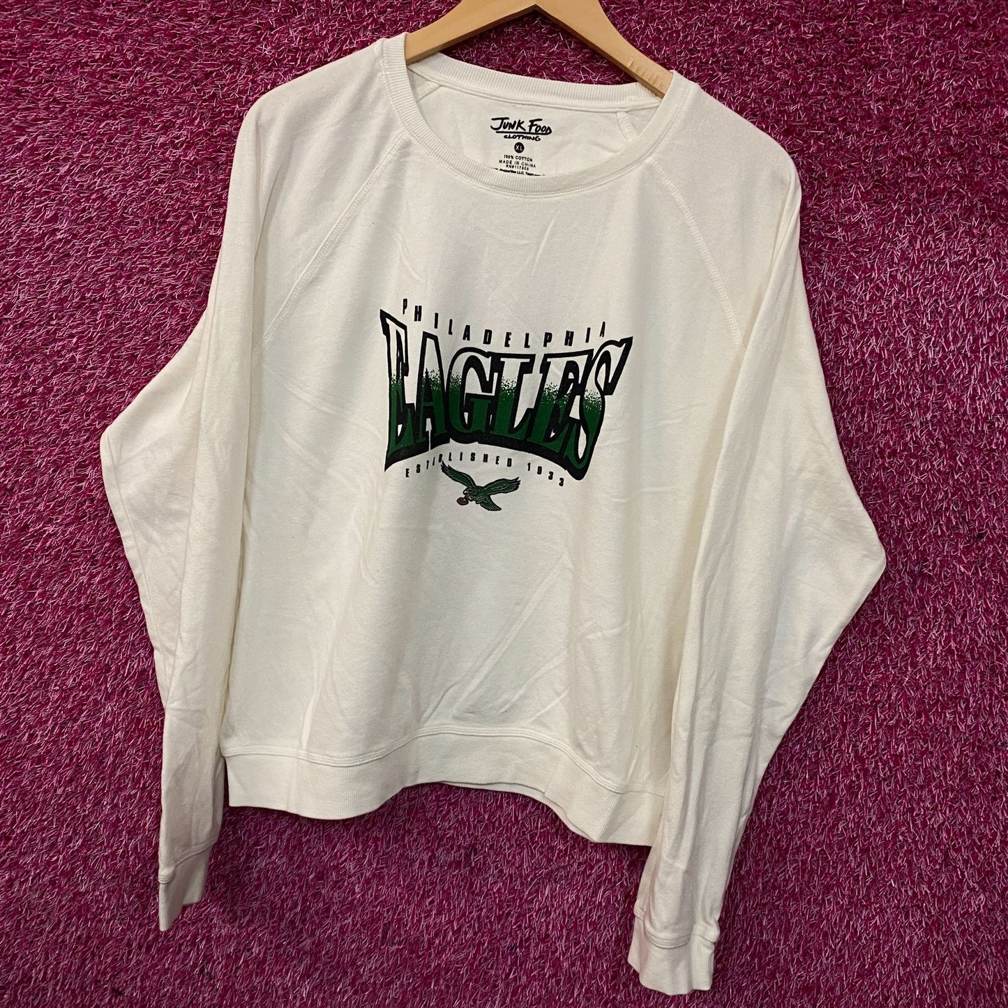 Junk Food Clothing Philadelphia Eagles Logo Crop Crewneck Sweatshirt XL