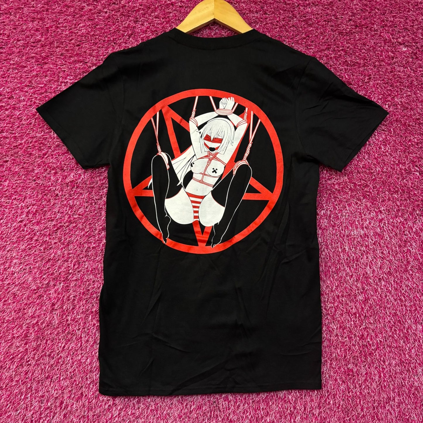 Four Eyes Bondage Hentai Shibari Pentagram Anime T-Shirt Small