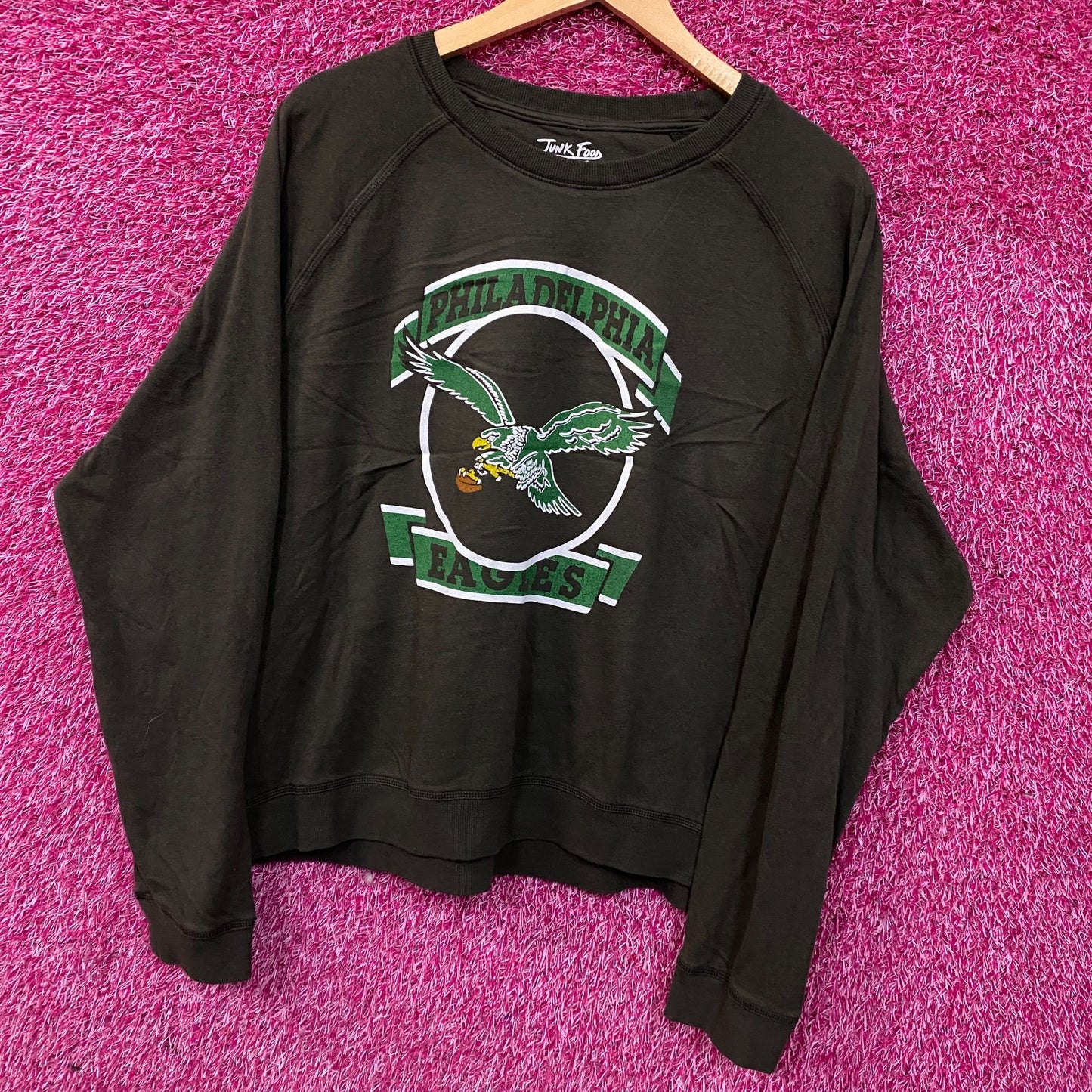 Junk Food Clothing Philadelphia Eagles Crop Crewneck Sweatshirt 2XL