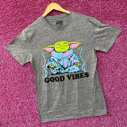 Star Wars The Mandalorian Grogu Good Vibes Graphic T-Shirt Small