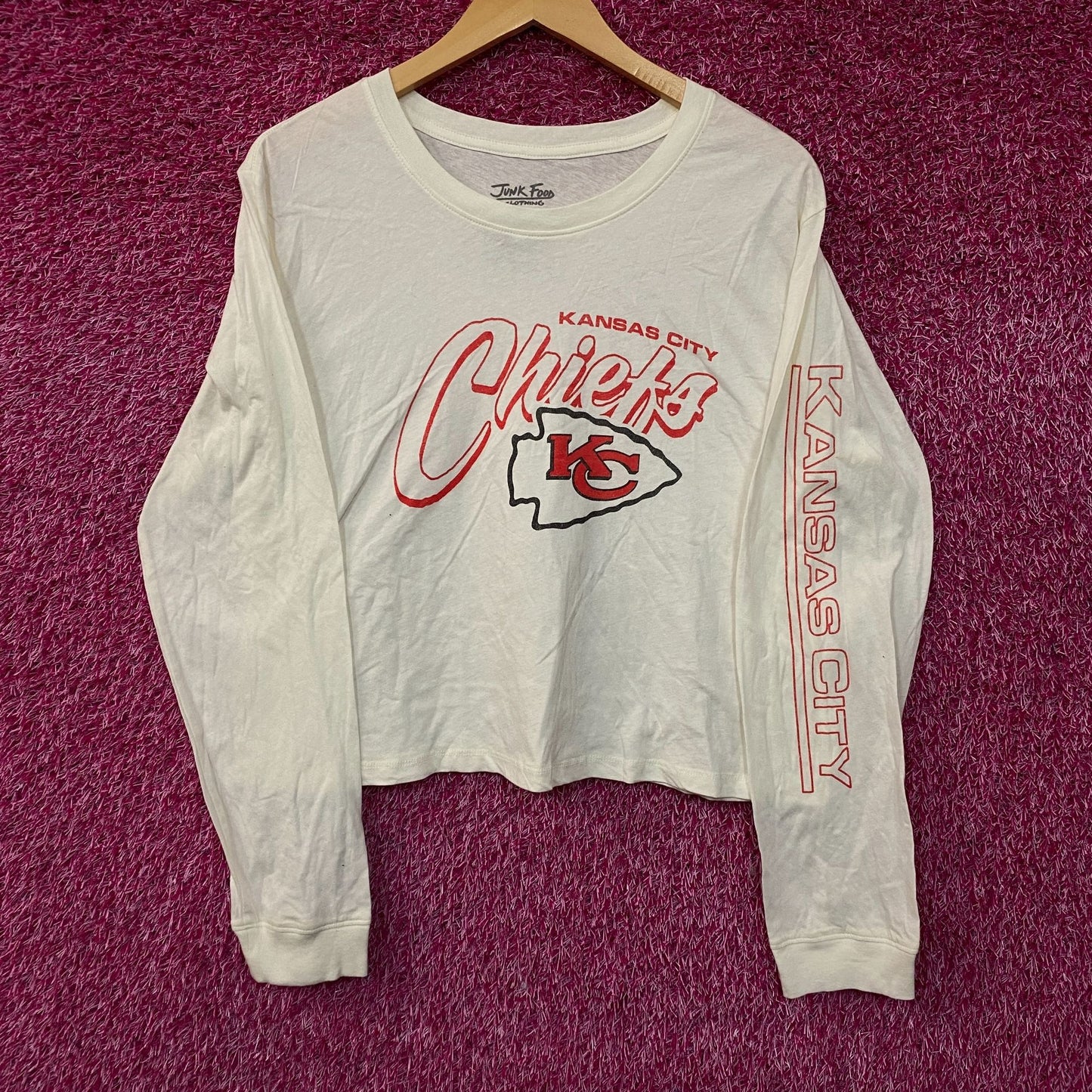 Junk Food NFL Kansas City Chiefs Long Sleeve Cropped T-Shirt Large