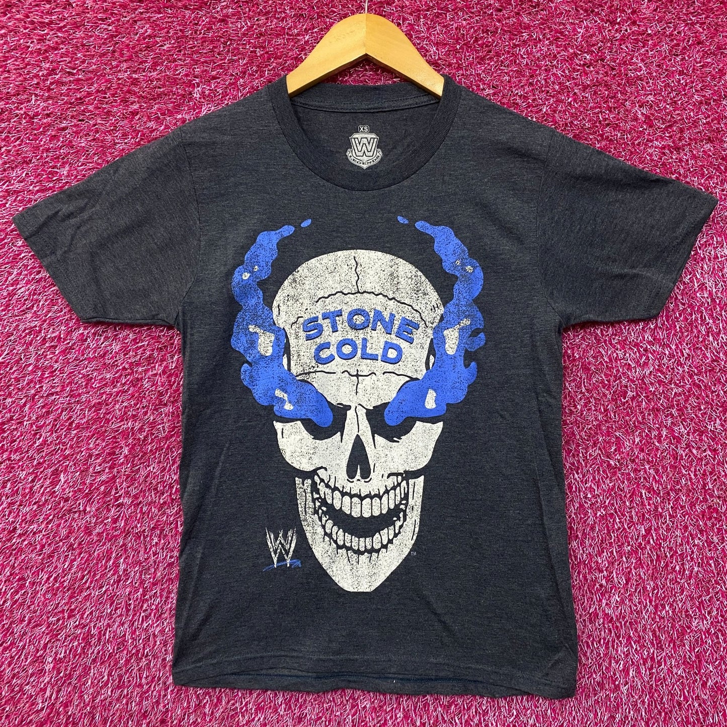 WWE Stone Cold Steve Austin Skull Graphic Design T-Shirt Extra Small