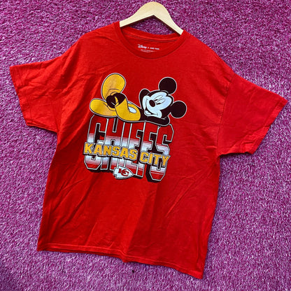 Junk Food x NFL Disney Mickey Mouse Kick Back Kansas City Chiefs Shirt Large