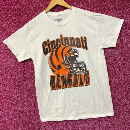 Junk Food Clothing NFL Cincinnati Bengals Helmet Logo T-Shirt Small