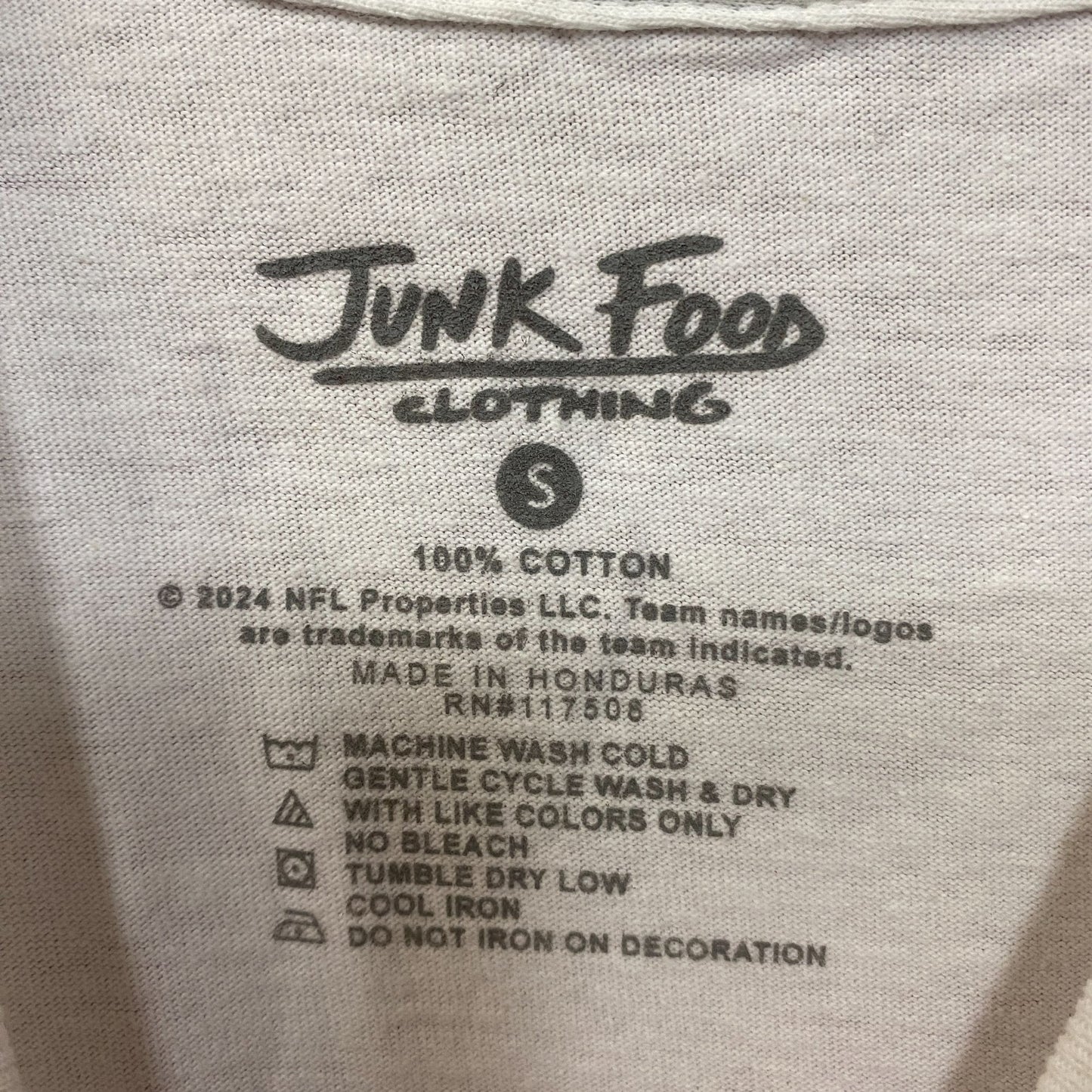 Junk Food Clothing NFL Cincinnati Bengals Helmet Logo T-Shirt Small