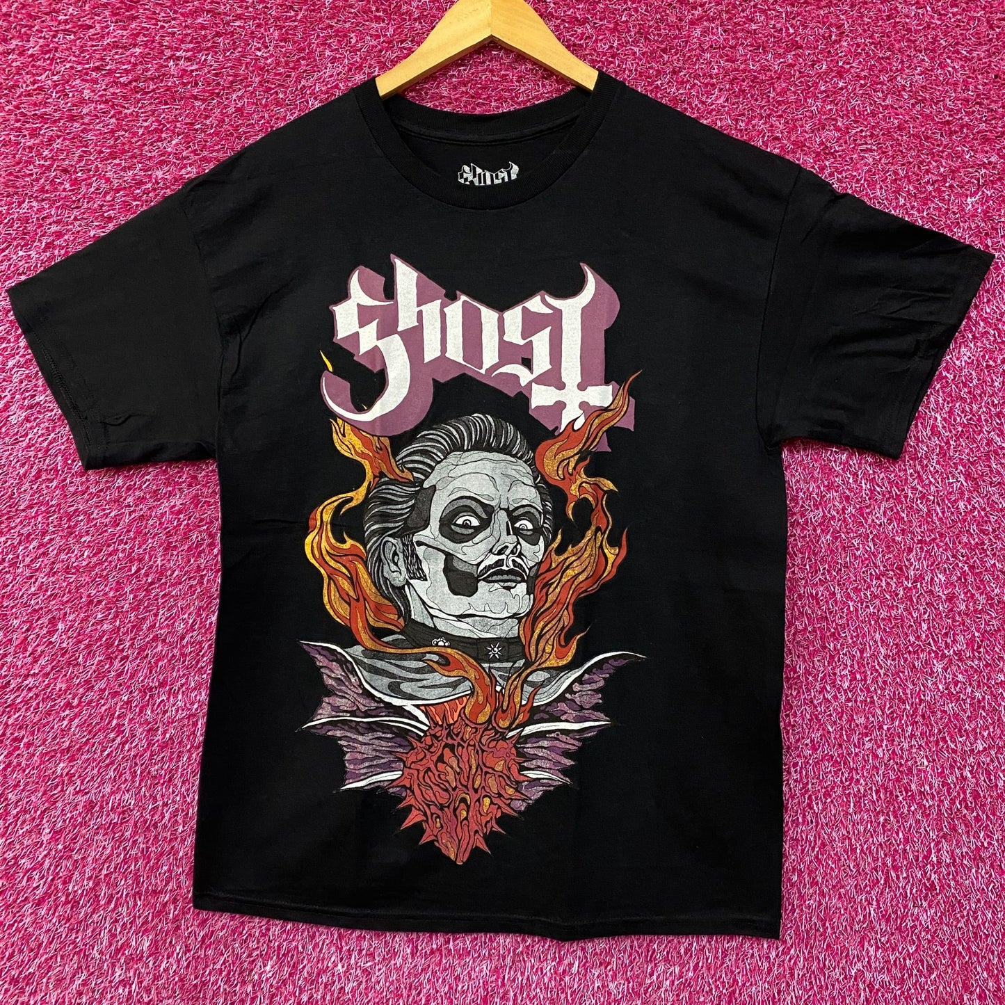 Ghost Cardinal Copia Flaming Face Heart Hypnosis Graphic Design T-Shirt Large