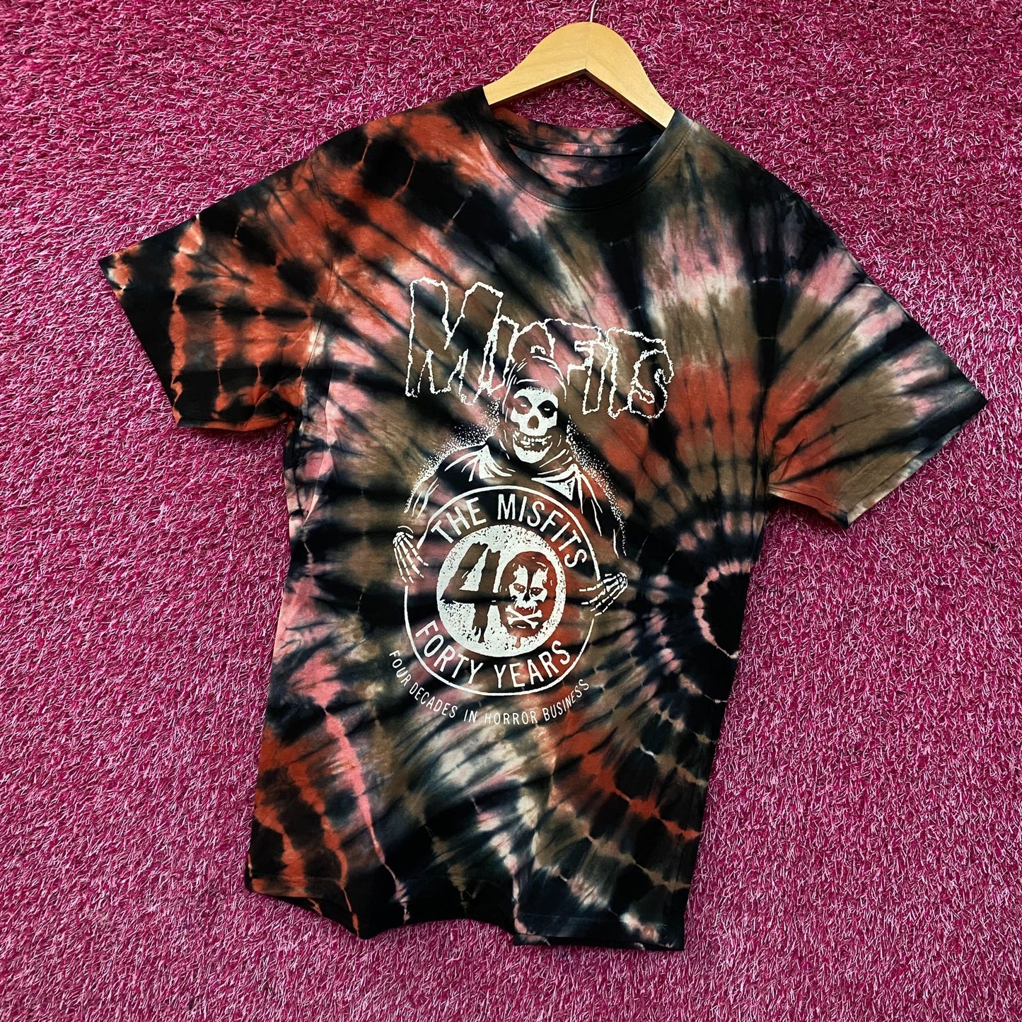 Misfits 40th-anniversary Four Decades in Horror Business Tie Dye T-Shirt Medium