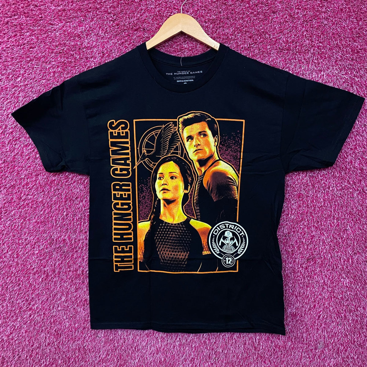 The Hunger Games Katniss & Peeta District 12 Graphic T-Shirt Large