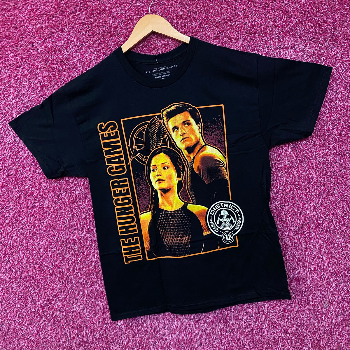 The Hunger Games Katniss & Peeta District 12 Graphic T-Shirt Large