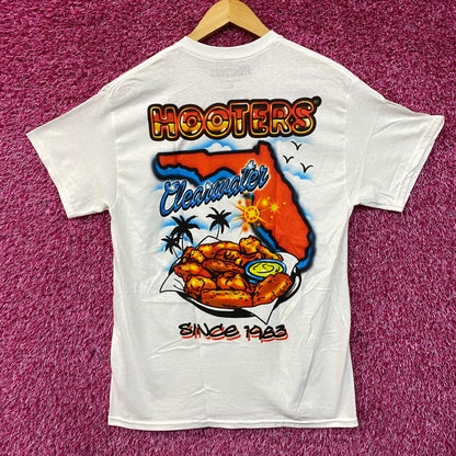 Hooters Delightfully Tacky Yet Unrefined T-Shirt Medium