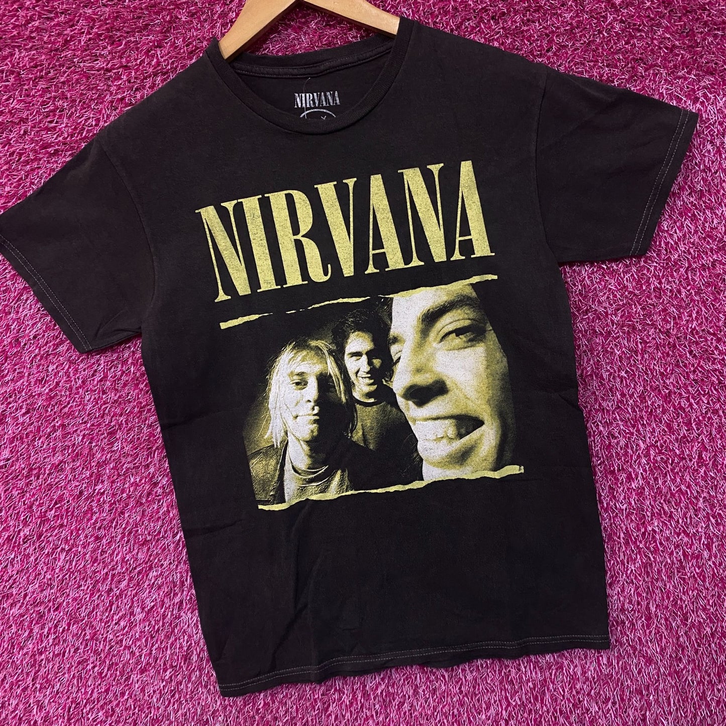 Nirvana Grunge Live Band Tshirt size XS
