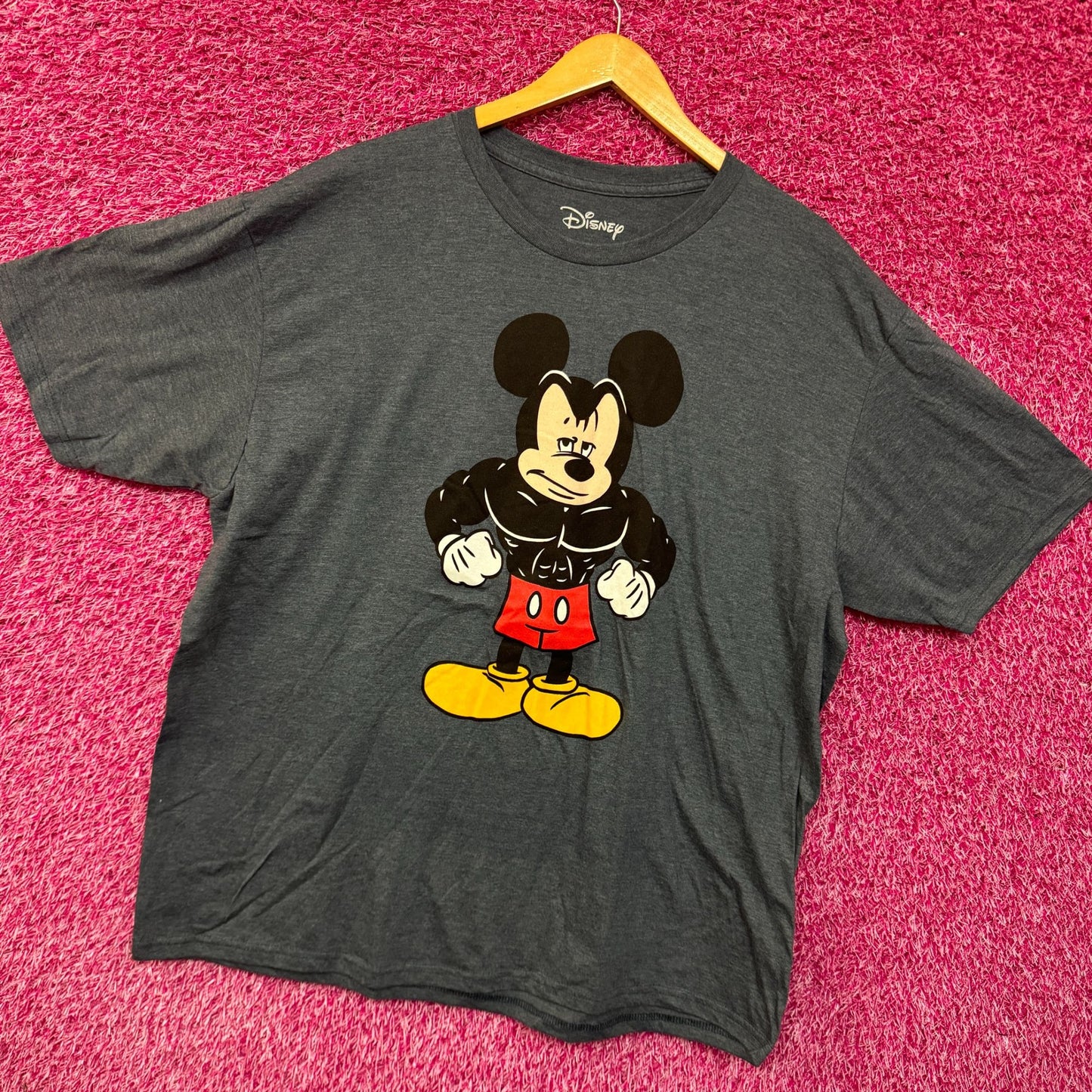 Body builder Mickey T-shirt size 2xl
