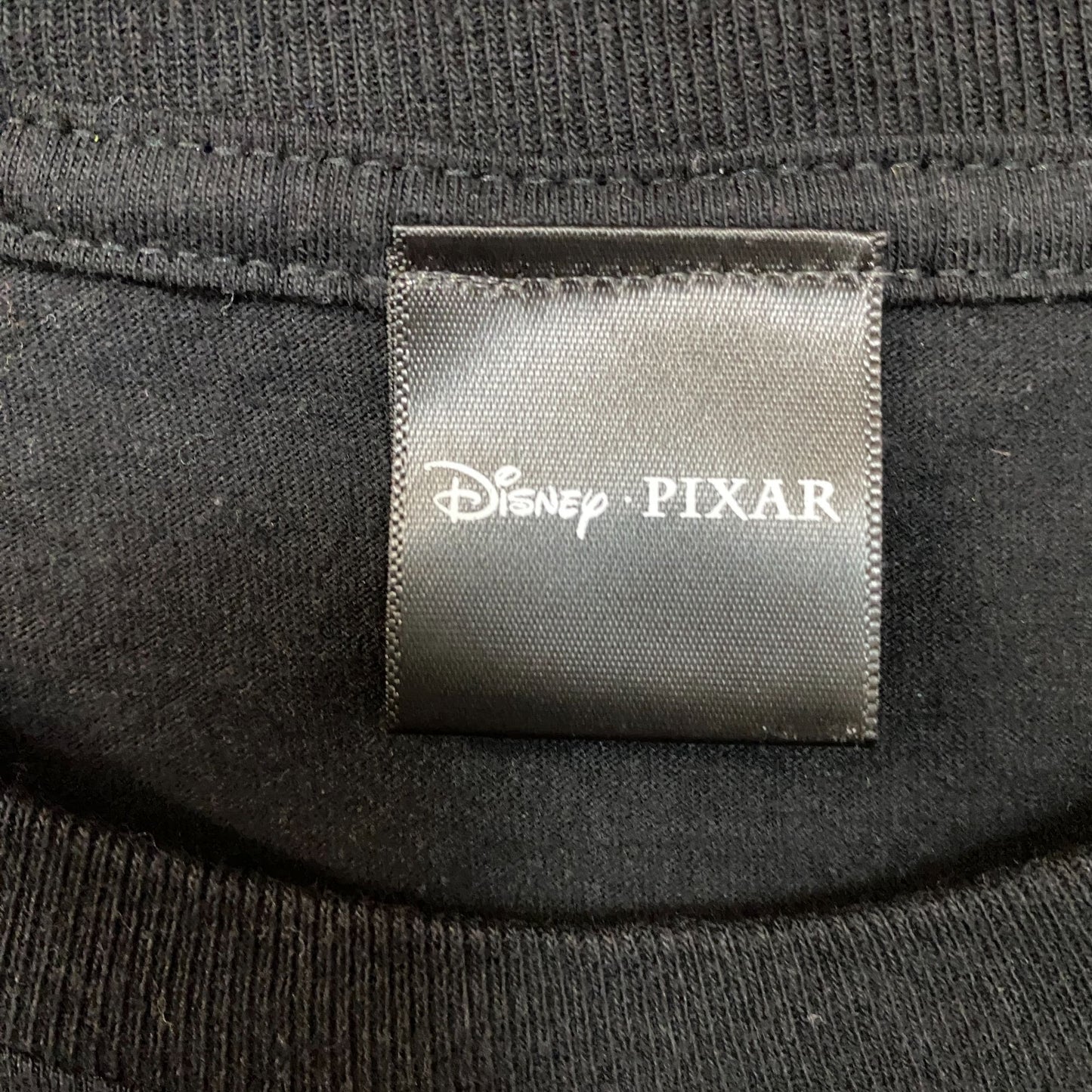 Disney x Pixar The Incredibles Character Panels Graphic Tee Medium