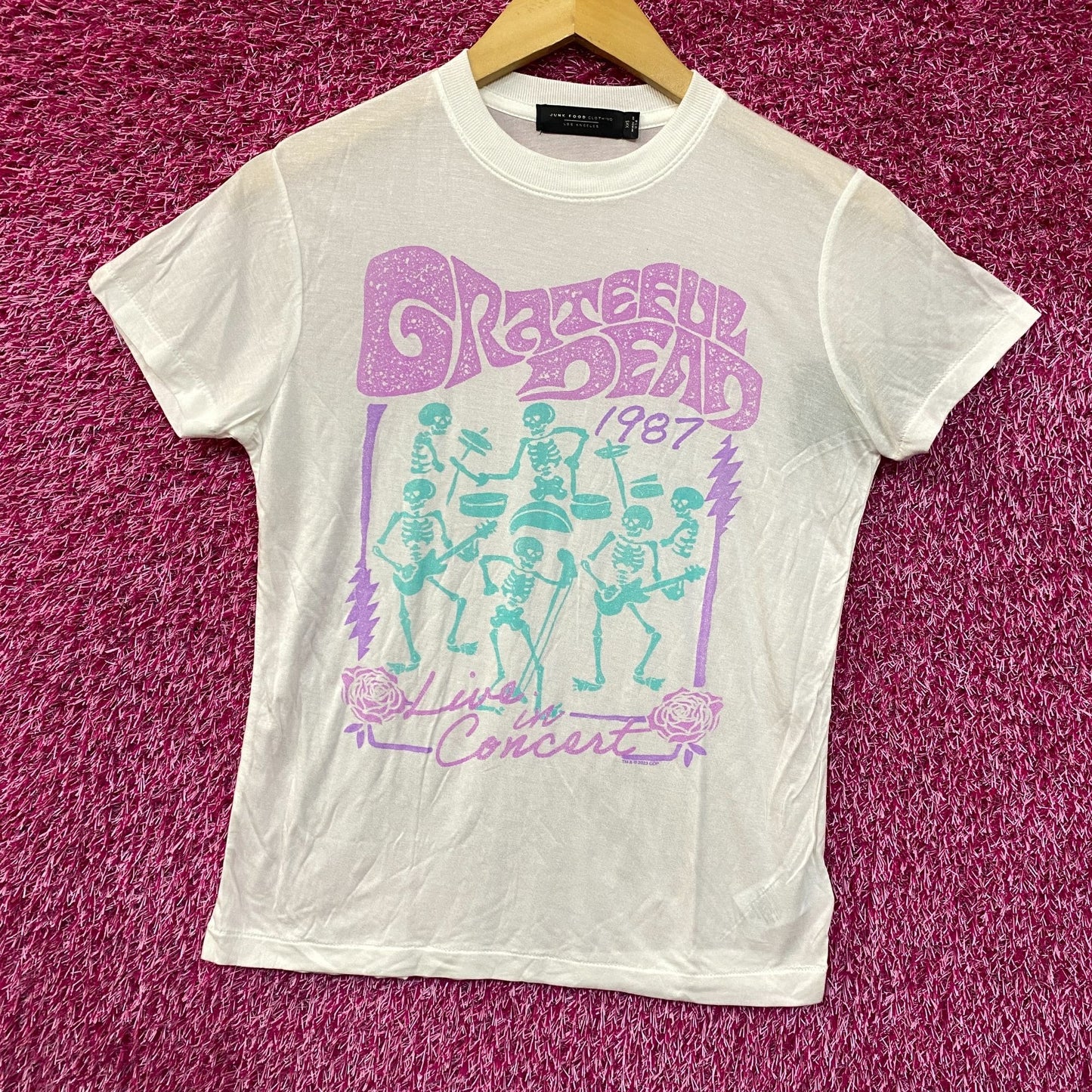 Grateful Dead Live In Concert Vintage Style Tissue T-Shirt Extra Extra Small