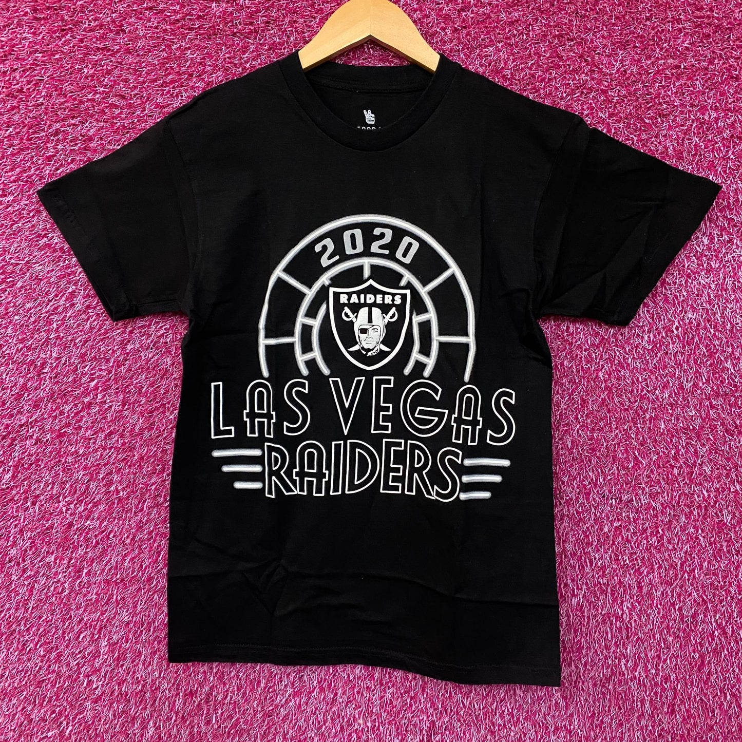 Junk Food New Era Las Vegas Raiders Graphic T-Shirt XS