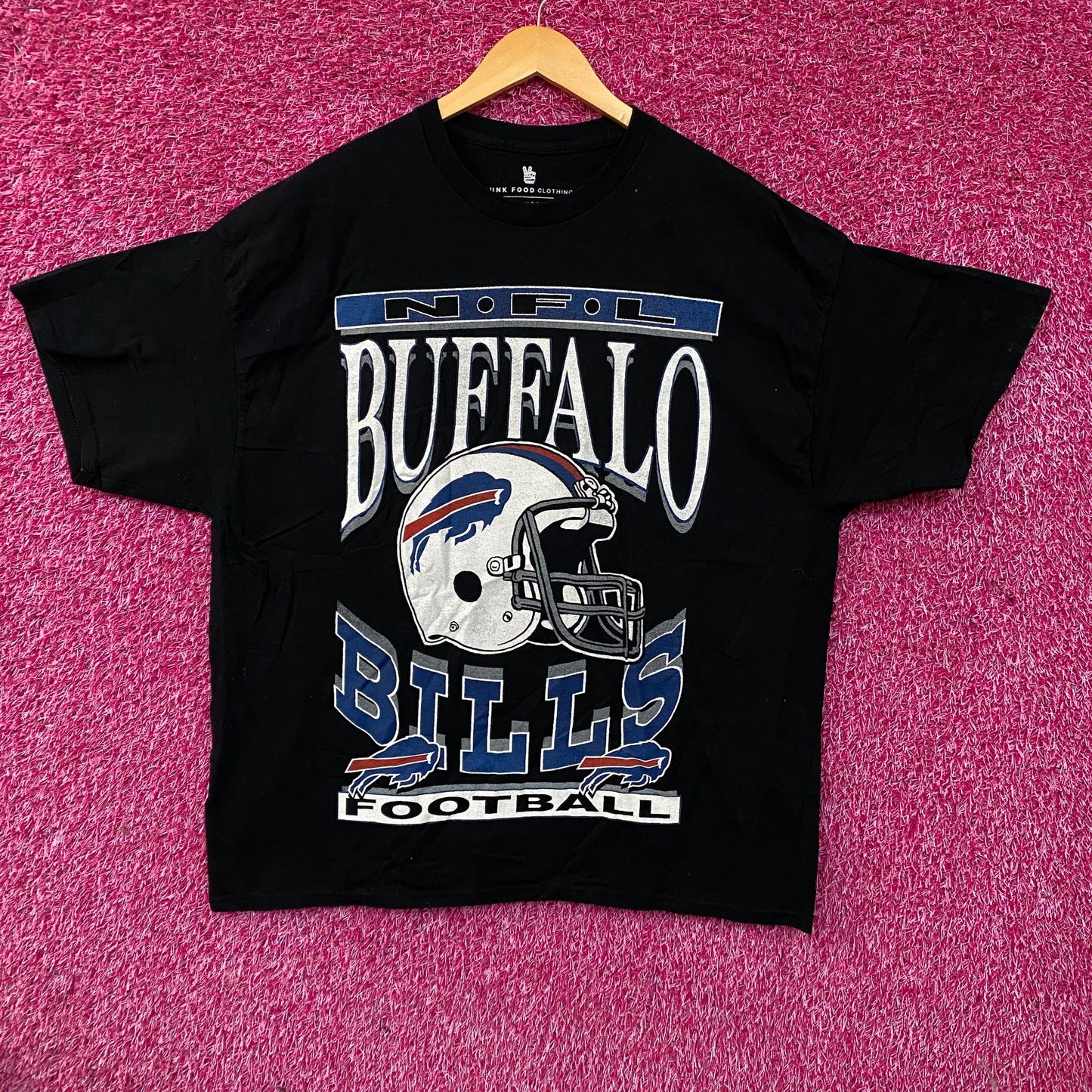 Junk Food Clothing NFL Buffalo Bills Helmet Logo Football Flea Market T-Shirt S/M