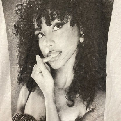 Tyla We Wanna Party Album Poster T-Shirt Extra Small